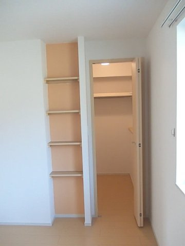 ヴァーレンスＣの収納