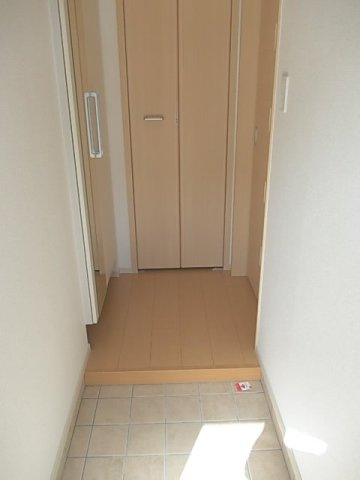 ヴァーレンスＣの玄関