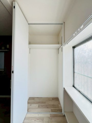 南多聞台４丁目戸建の収納