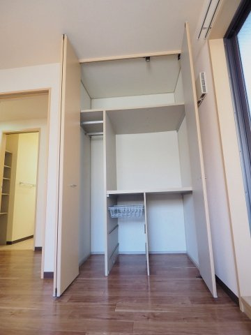 メイプルヒルズの収納