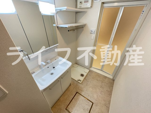 カレントヴィラ希の洗面所|使いやすい洗面所です