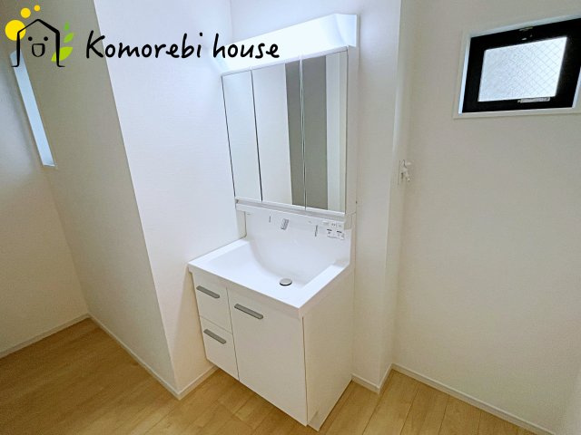 さいたま市大宮区三橋　31期　新築一戸建て　KEIAI GRACE　01の独立洗面台|26.2.9撮影済み