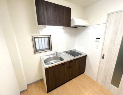 【キッチン】 | フェリオ柴崎町 | IHコンロ2口