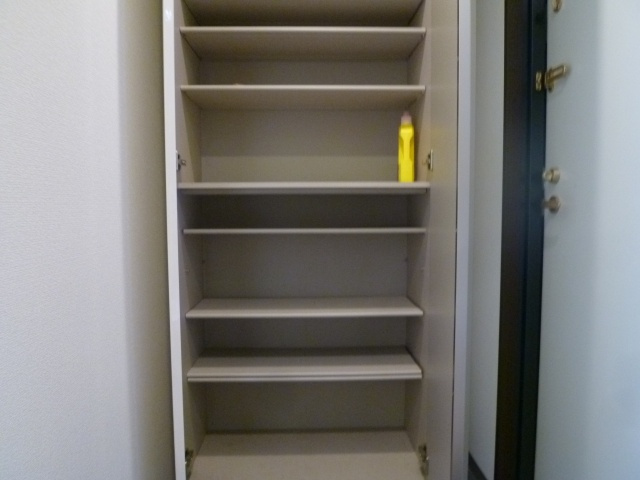 夕陽丘マンションの収納