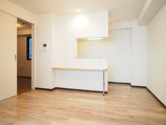 夕陽丘マンションの居間・リビング