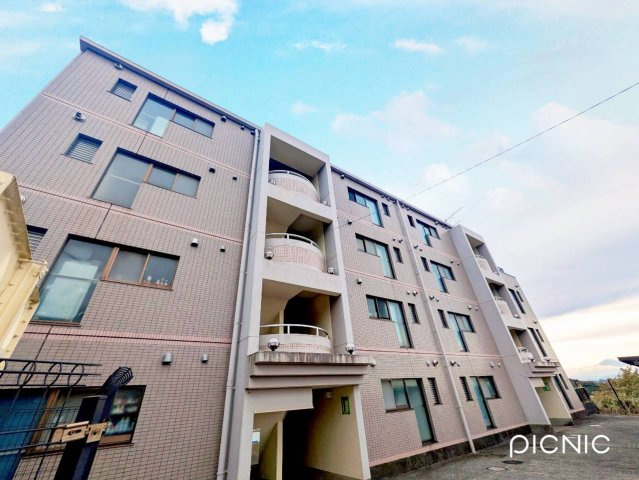 スカイヒルズの外観