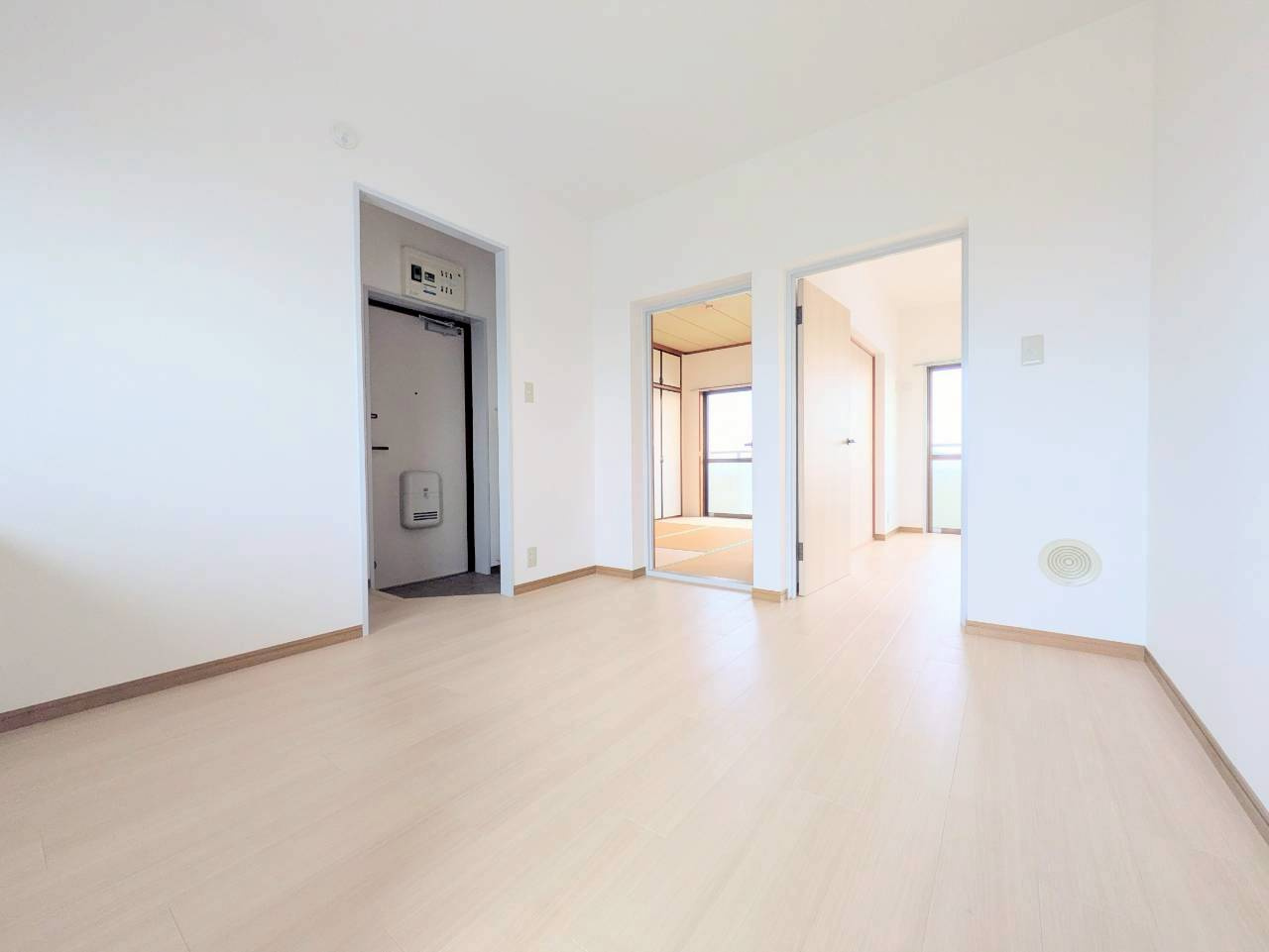 スカイヒルズの居間・リビング