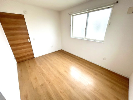 東松山市松山町2丁目　中古戸建の洋室|２階 洋室（６帖）