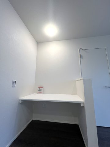 【内装】 | 川崎区京町一丁目戸建 | キッチンカウンター