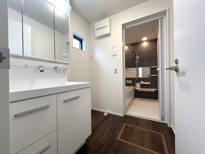 【ランドリースペース】 | 川崎区京町一丁目戸建