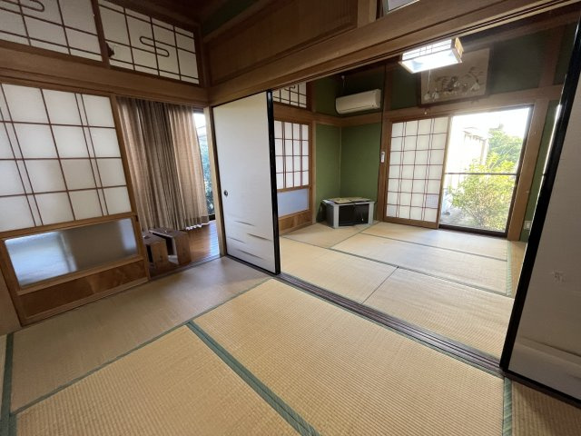 宮崎県串間市塩町　川を眺める平家一戸建て住宅の和室