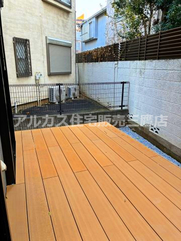 武蔵野市 吉祥寺南町５丁目 中央線 西荻窪駅 新築戸建の庭