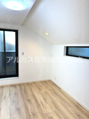 武蔵野市 吉祥寺南町５丁目 中央線 西荻窪駅 新築戸建の洋室