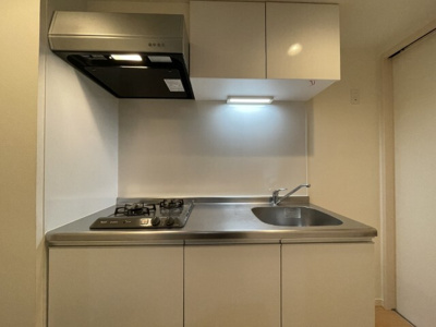 【キッチン】 | 仲介手数料０円！初期費用総額50,000円！lumi es 大江