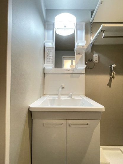 【洗面所】 | 仲介手数料０円！初期費用総額50,000円！lumi es 大江