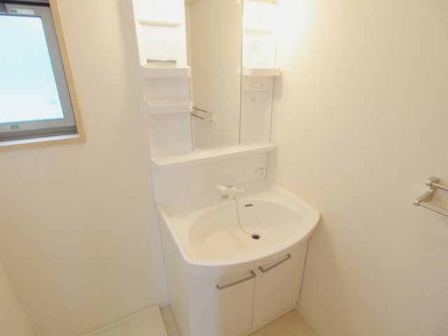 ベルデ　クレール　A棟の独立洗面台