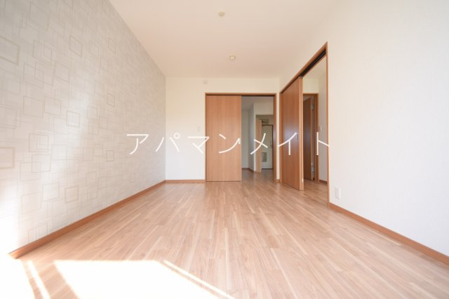 【寝室】 | 落ち着いた色調の寝室です