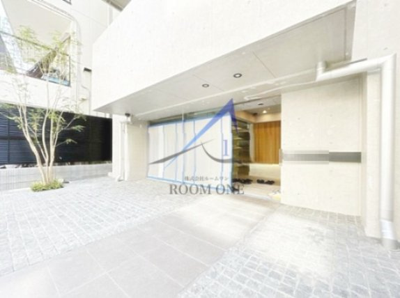 ＳＹＦＯＲＭＥ　ＷＡＳＥＤＡのエントランス|エントランスです。