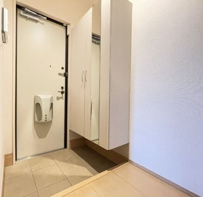 【玄関】 | グラディート East