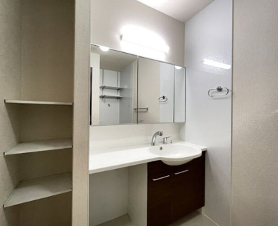 【洗面所】 | グラディート East