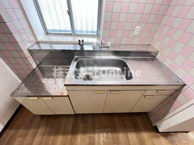 【キッチン】 | シャトーレーヌ