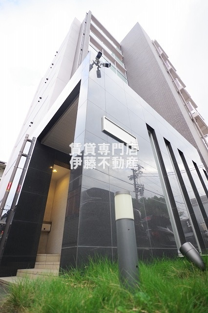 パークレジデンス上飯田駅前の外観