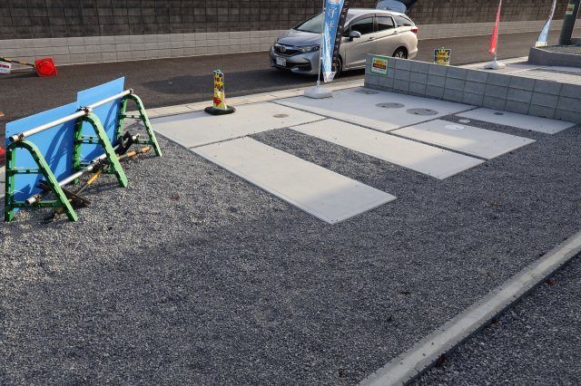 《仲介手数料無料》見沼区深作５丁目117(1号棟)新築一戸建てグラファーレの駐車場|撮影日 2025年11月4日 15:15 晴れ