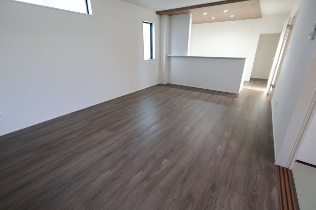 《仲介手数料無料》見沼区深作５丁目117新築一戸建てグラファーレ