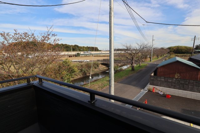 《仲介手数料無料》見沼区深作５丁目117(1号棟)新築一戸建てグラファーレの展望|撮影日 2025年11月4日 15:15 晴れ