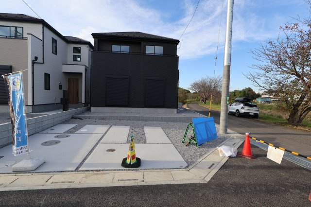 《仲介手数料無料》見沼区深作５丁目117新築一戸建てグラファーレの外観|撮影日 2025年11月4日 15:15 晴れ