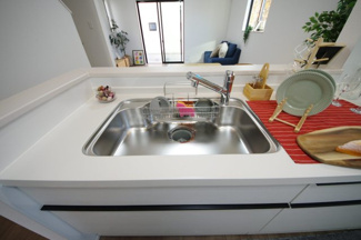 【キッチン】 | 【仲介手数料無料！！】府中市栄町２丁目　新築戸建て（全4棟）A号棟　5890万円