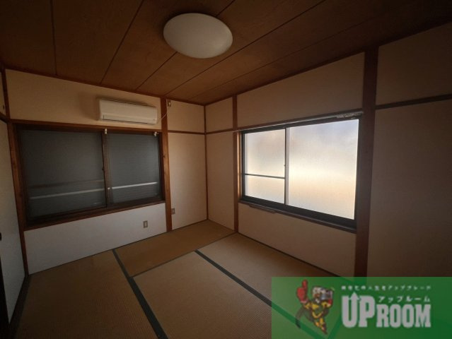 高山町4丁目貸家の和室
