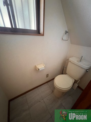 高山町4丁目貸家のトイレ