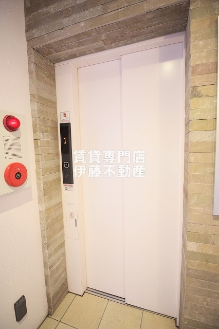 パークレジデンス上飯田駅前のロビー