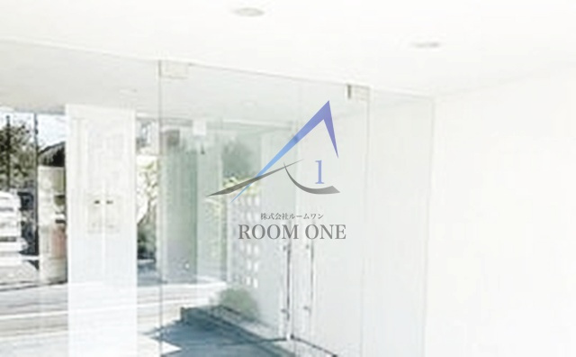 ライトハウスのエントランス|エントランスです。