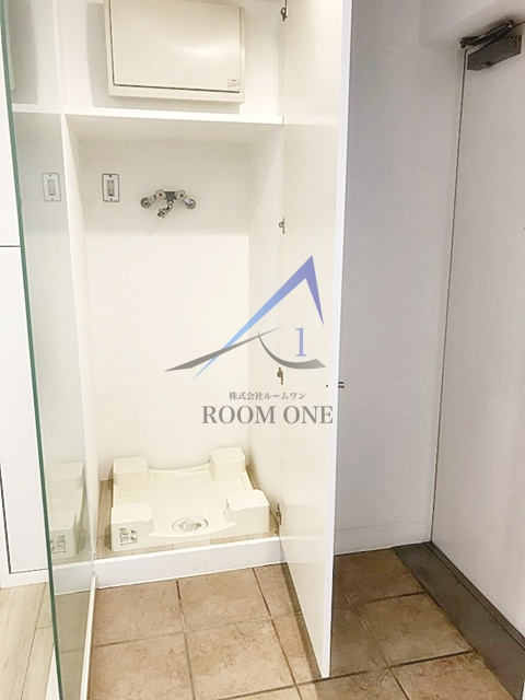 ライトハウスの設備|洗濯機置場です。