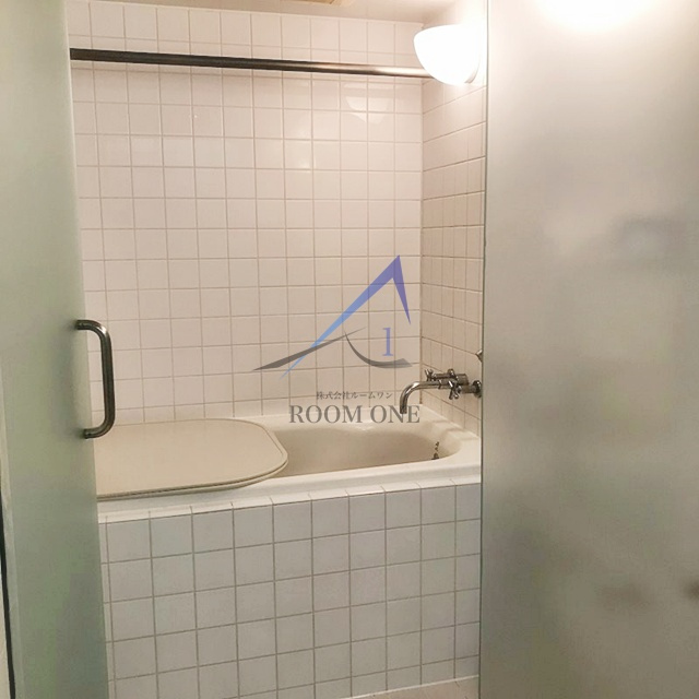 ライトハウスの浴室|お風呂です。