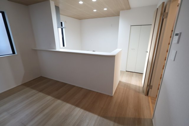 《仲介手数料無料》見沼区深作５丁目117新築一戸建てグラファーレのキッチン|撮影日 2025年11月4日 15:15 晴れ