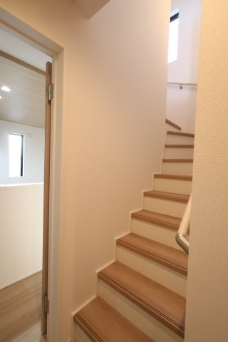 《仲介手数料無料》見沼区深作５丁目117(2号棟)新築一戸建てグラファーレの内装|撮影日 2025年11月4日 15:15 晴れ