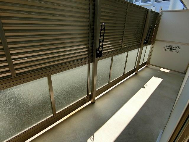 【バルコニー】 | セリージャ デ トーア