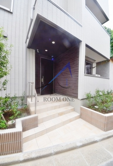 ビバーチェのエントランス|エントランスです。