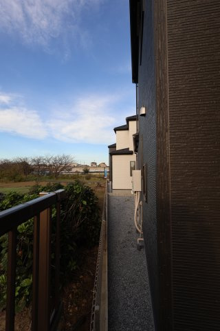 【外観】 | 《仲介手数料無料》見沼区深作５丁目117(3号棟)新築一戸建てグラファーレ | 撮影日 2025年11月4日 15:15 晴れ