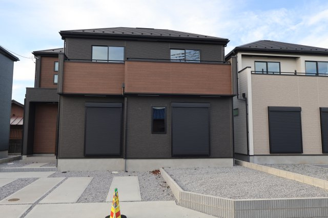 【外観】 | 《仲介手数料無料》見沼区深作５丁目117(3号棟)新築一戸建てグラファーレ | 撮影日 2025年11月4日 15:15 晴れ