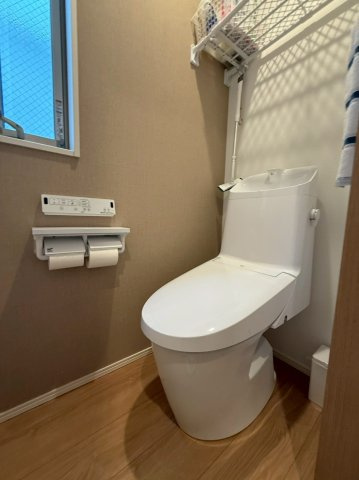 東浅香山1丁　戸建のトイレ