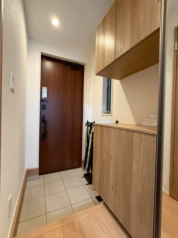 東浅香山1丁　戸建の玄関