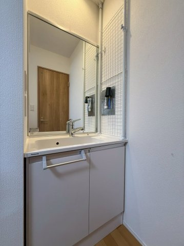 東浅香山1丁　戸建の独立洗面台