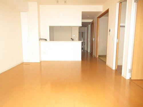 サーパスシティ鳴海の居間・リビング