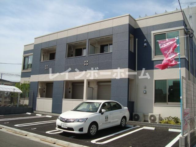 Racine(ラシーヌ)の駐車場