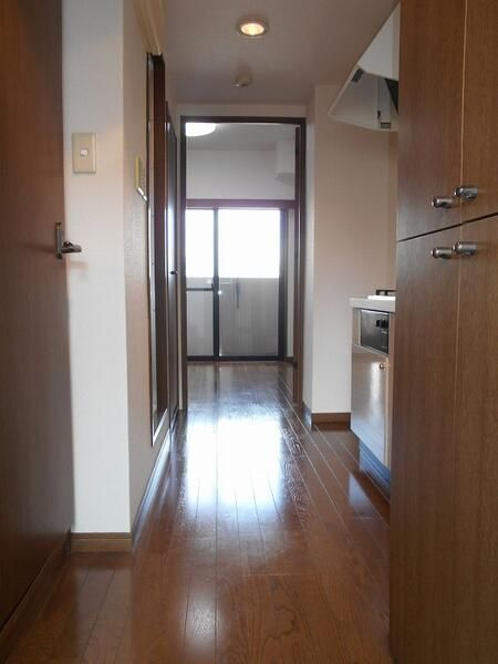 パークウェル湯島の玄関