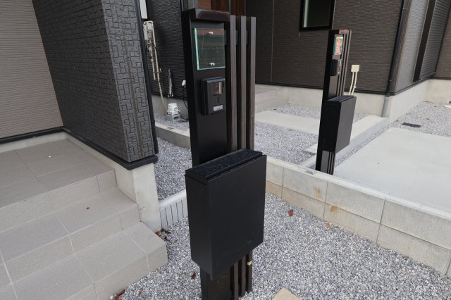 《仲介手数料無料》見沼区深作５丁目117(4号棟)新築一戸建てグラファーレのセキュリティ|撮影日 2025年11月4日 15:15 晴れ